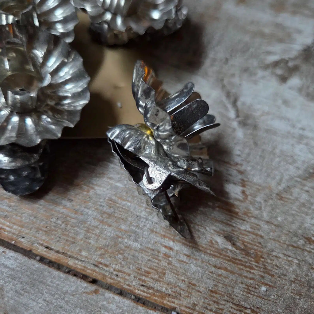 Setje van 6 Oude Kerstboomknijpers/Kaarshouders 4cm